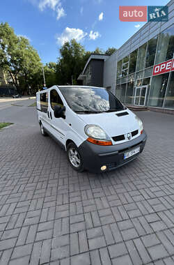 Минивэн Renault Trafic 2002 в Каменском