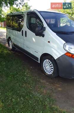 Минивэн Renault Trafic 2003 в Борщеве