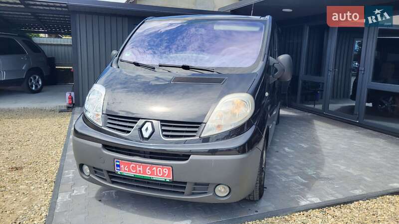 Мінівен Renault Trafic 2012 в Калуші