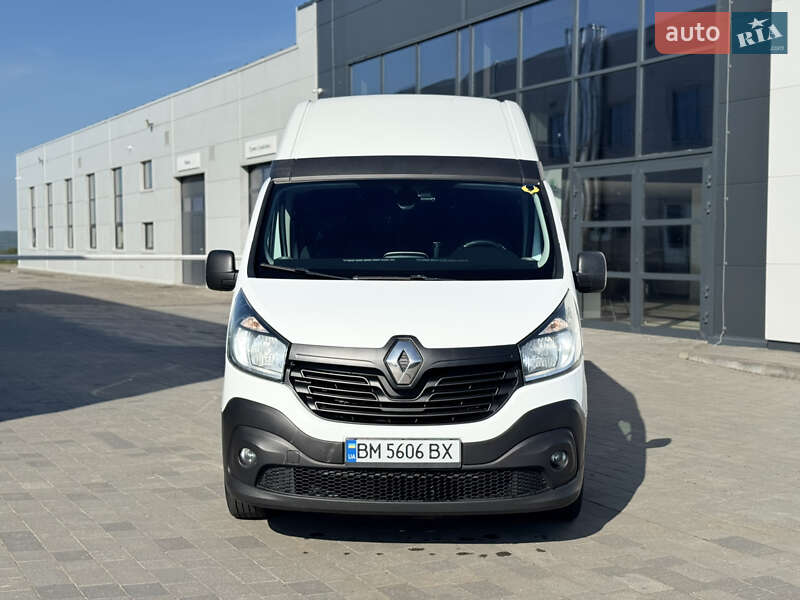 Минивэн Renault Trafic 2016 в Ивано-Франковске