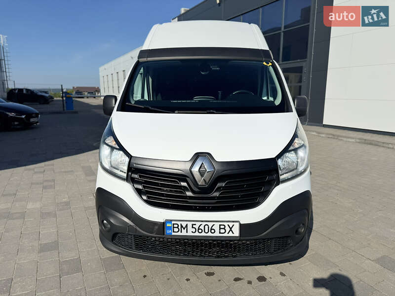 Минивэн Renault Trafic 2016 в Ивано-Франковске