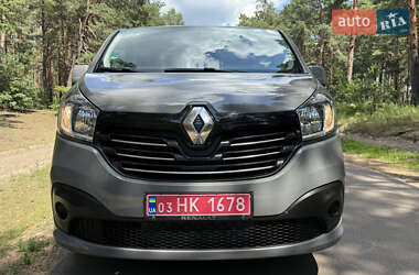 Минивэн Renault Trafic 2017 в 
