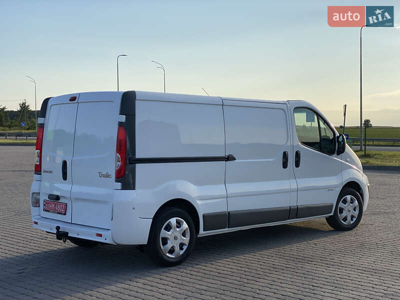 Грузовой фургон Renault Trafic 2013 в Радивилове