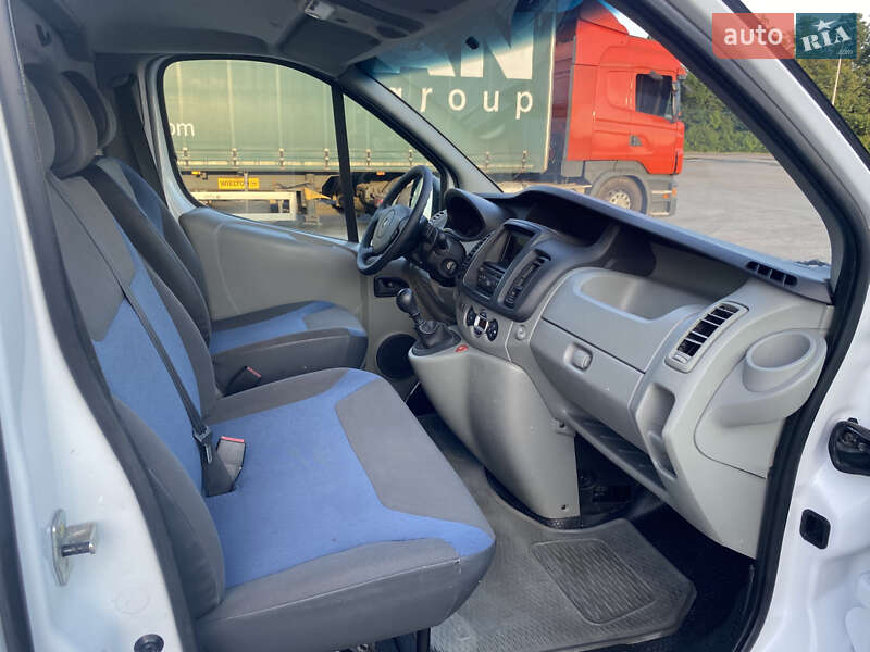 Грузовой фургон Renault Trafic 2013 в Радивилове