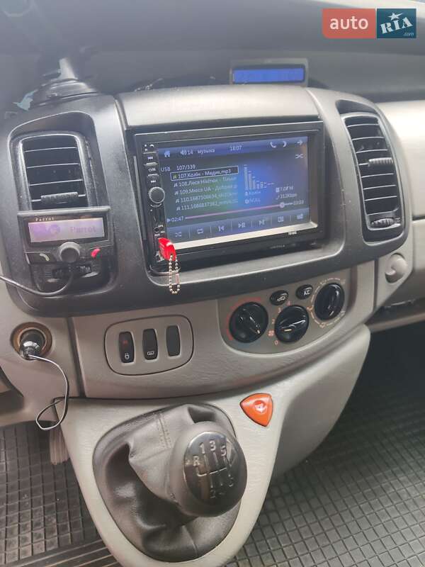 Минивэн Renault Trafic 2002 в Хмельницком