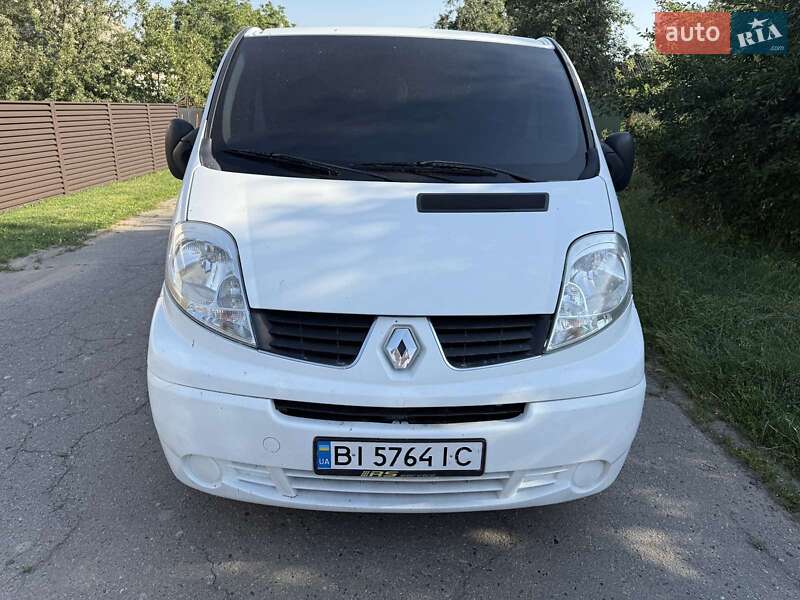 Мінівен Renault Trafic 2014 в Полтаві