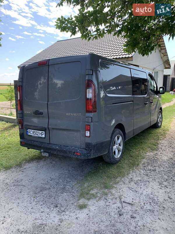 Мінівен Renault Trafic 2015 в Ковелі