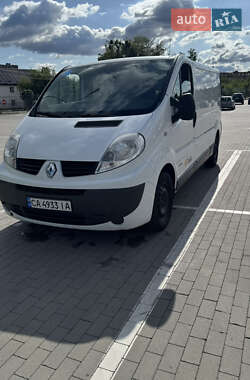 Вантажний фургон Renault Trafic 2013 в Умані