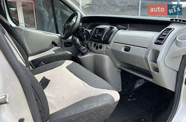 Мінівен Renault Trafic 2003 в 