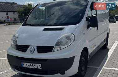 Грузовой фургон Renault Trafic 2013 в Умани