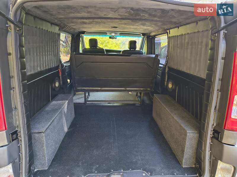 Минивэн Renault Trafic 2009 в Днепре