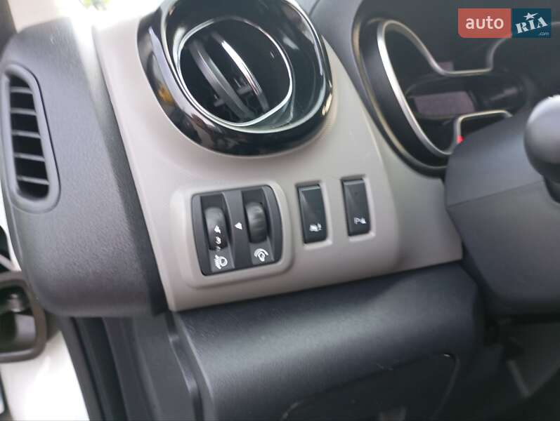 Грузовой фургон Renault Trafic 2019 в Дубно