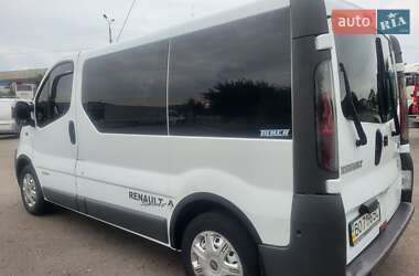 Минивэн Renault Trafic 2004 в 