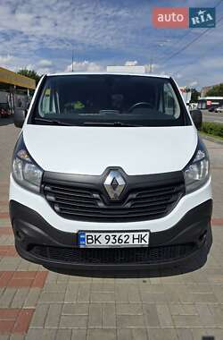 Минивэн Renault Trafic 2017 в Покровске