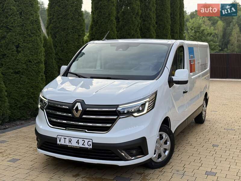 Renault Trafic 2023