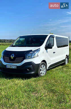 Мінівен Renault Trafic 2016 в Краснокутську