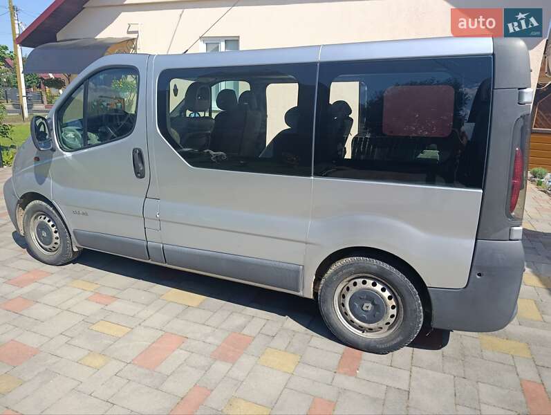 Минивэн Renault Trafic 2004 в Стрые