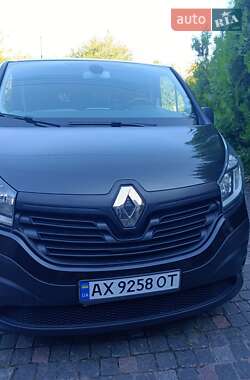 Грузопассажирский фургон Renault Trafic 2018 в Харькове