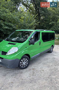 Мінівен Renault Trafic 2012 в 