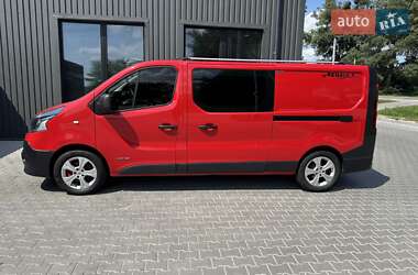 Минивэн Renault Trafic 2015 в Киеве