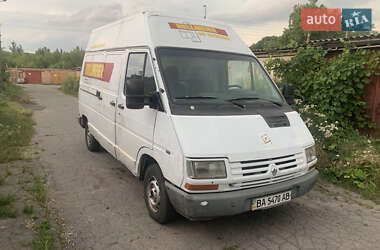 Грузовой фургон Renault Trafic 1998 в Умани