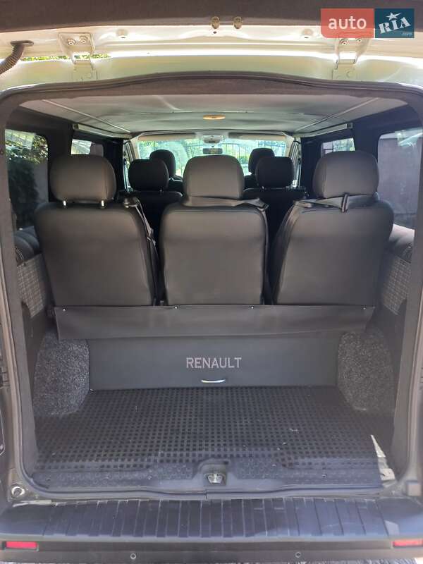 Мінівен Renault Trafic 2017 в Кам'янському