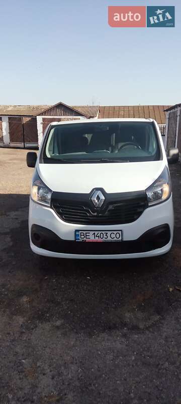 Renault Trafic 2015