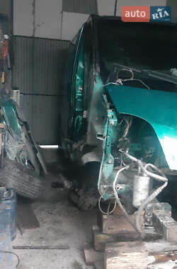 Минивэн Renault Trafic 2005 в Городенке