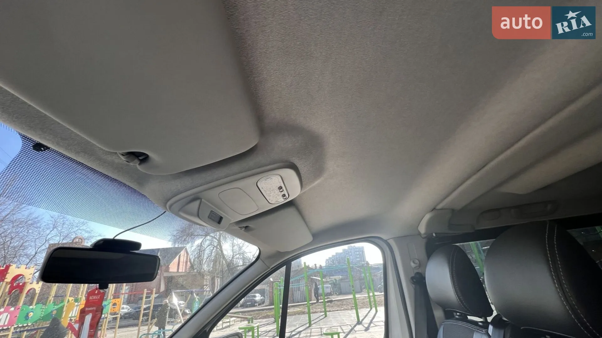 2021 Renault Trafic - мініатюра 3