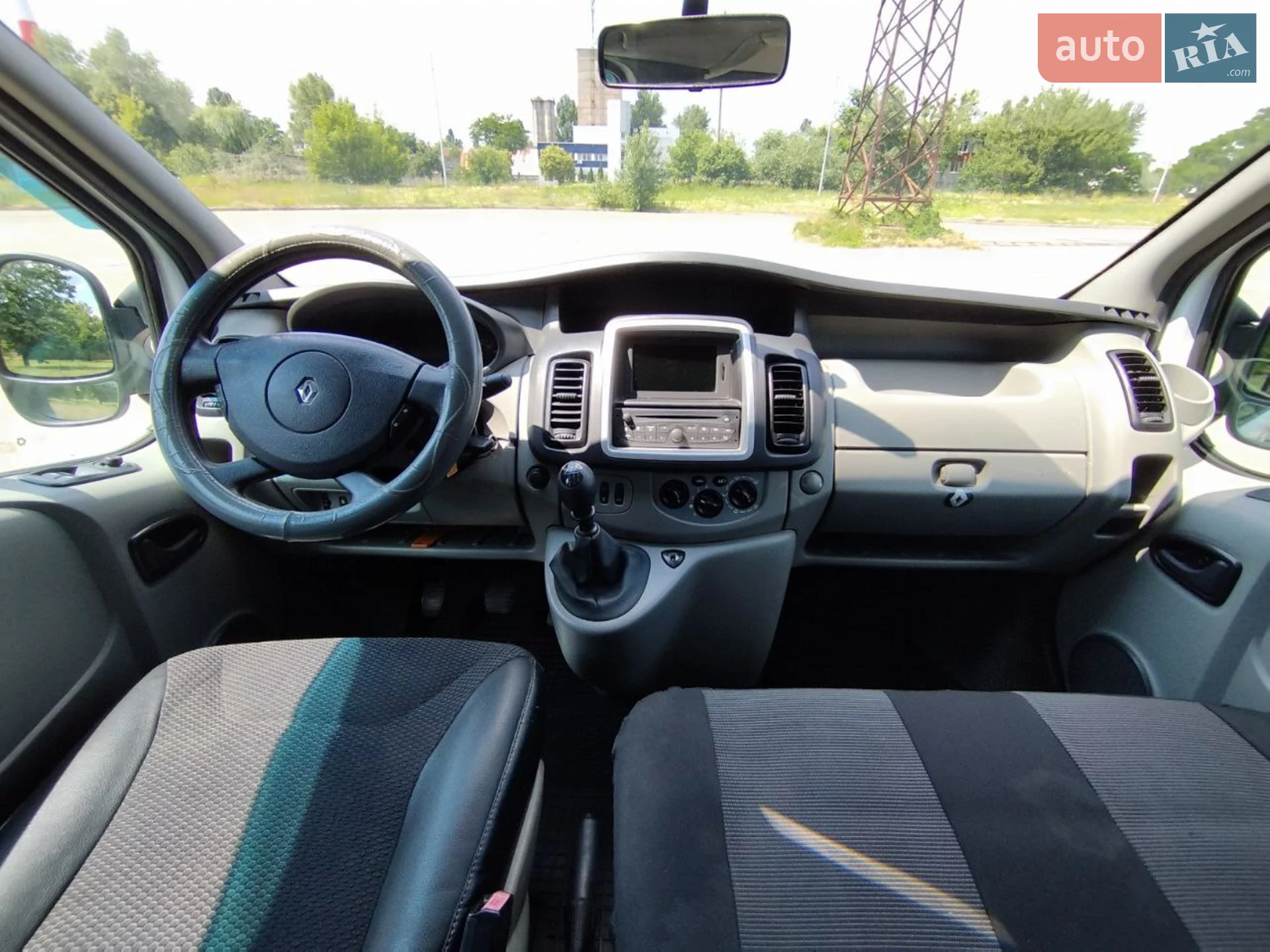 2010 Renault Trafic - мініатюра 16