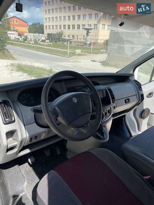 Минивэн Renault Trafic 2005 в Тернополе фото 6 Минивэн Renault Trafic 2005 в Тернополе