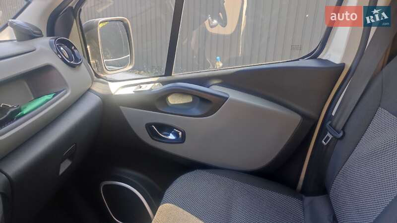 Вантажний фургон Renault Trafic 2018 в Дніпрі фото 28 Вантажний фургон Renault Trafic 2018 в Дніпрі