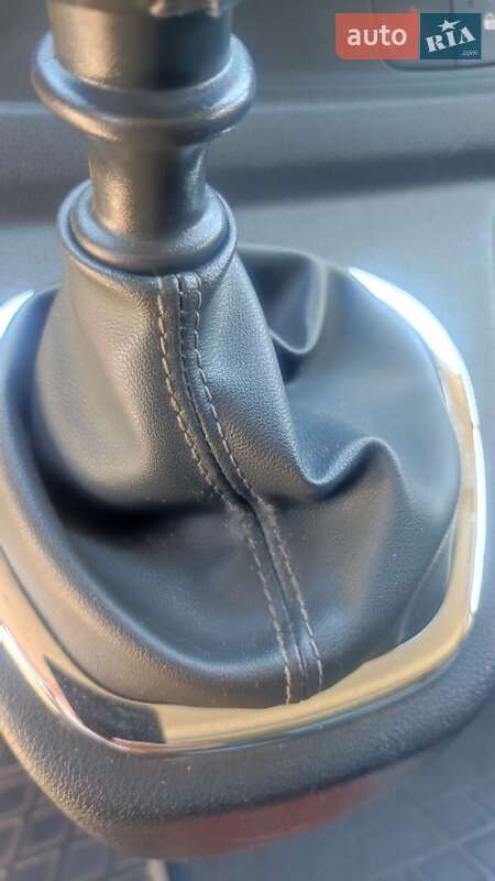 Вантажний фургон Renault Trafic 2018 в Дніпрі фото 30 Вантажний фургон Renault Trafic 2018 в Дніпрі