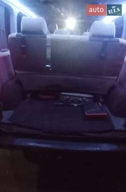 Минивэн Renault Trafic 2004 в Кривом Роге