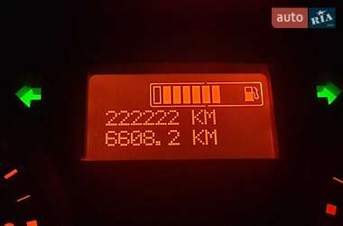 Мінівен Renault Trafic 2012 в Дніпрі