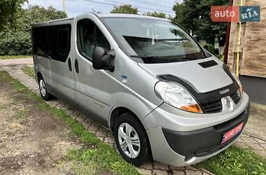 Минивэн Renault Trafic 2011 в Луцке
