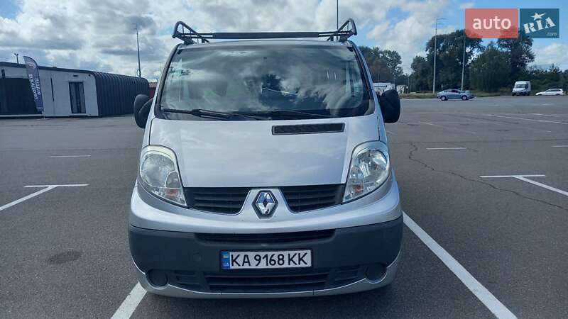 Минивэн Renault Trafic 2012 в Киеве
