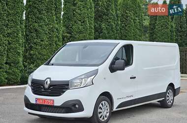 Вантажний фургон Renault Trafic 2016 в Дубні