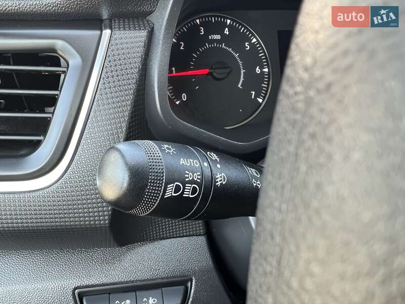 Грузовой фургон Renault Trafic 2023 в Луцке