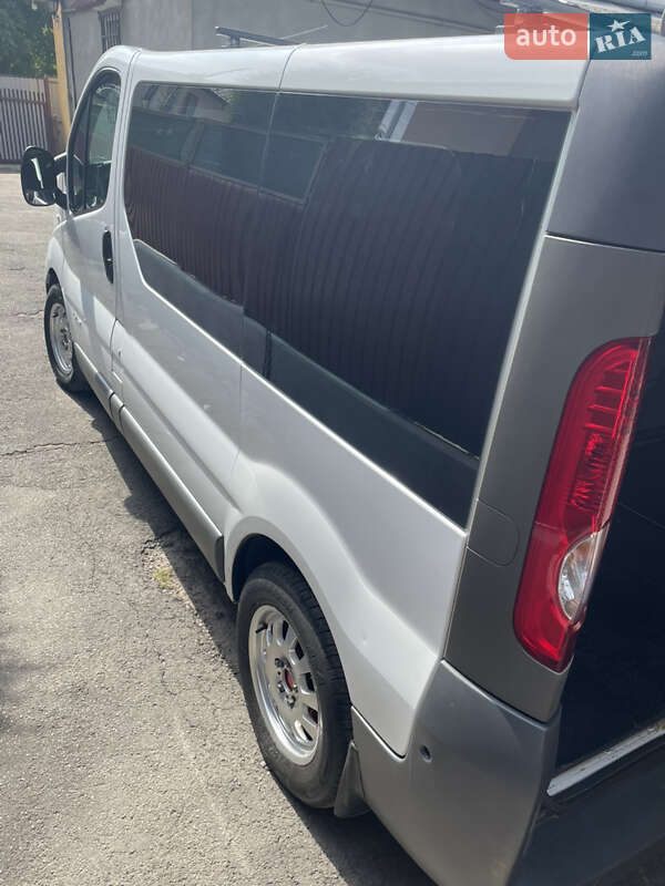 Мінівен Renault Trafic 2007 в Львові