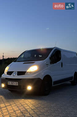 Грузовой фургон Renault Trafic 2010 в Полтаве
