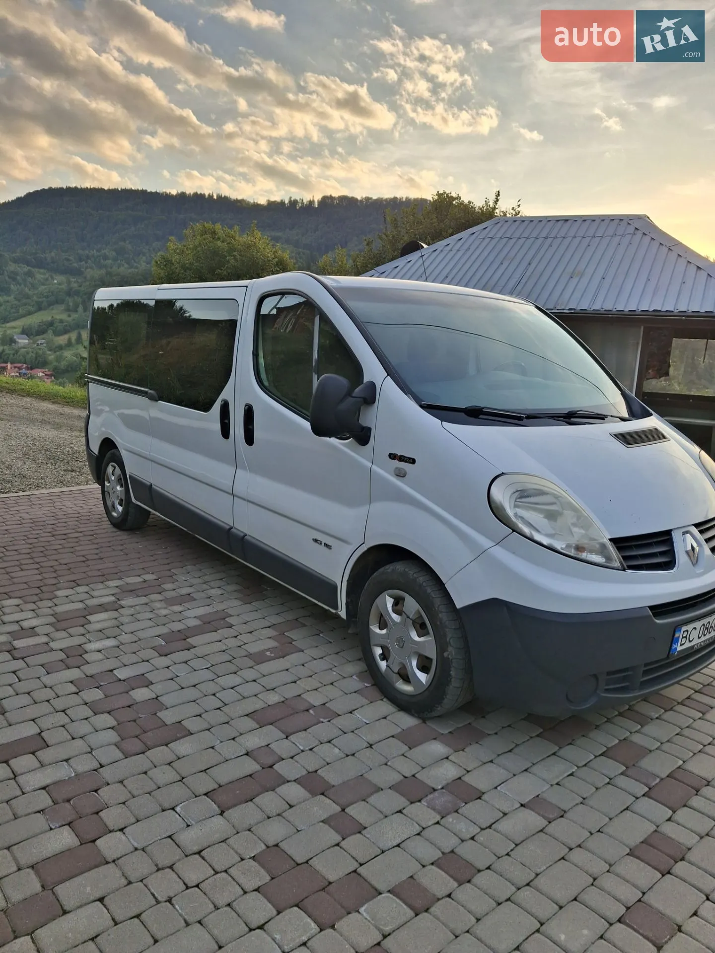 2012 Renault Trafic - мініатюра 12