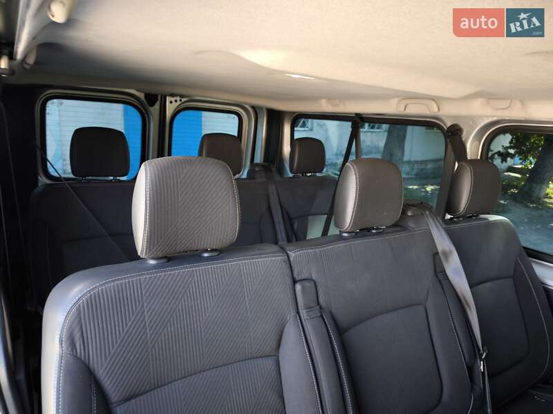 Минивэн Renault Trafic 2015 в Сокирянах