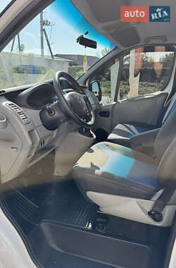 Вантажний фургон Renault Trafic 2012 в 