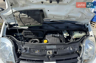 Вантажний фургон Renault Trafic 2012 в 