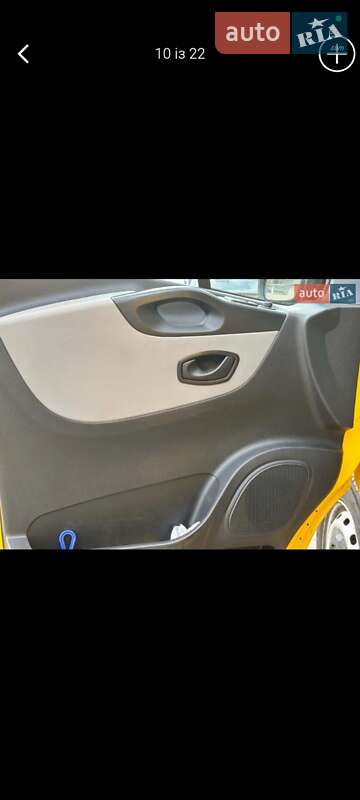 Минивэн Renault Trafic 2017 в Дубно