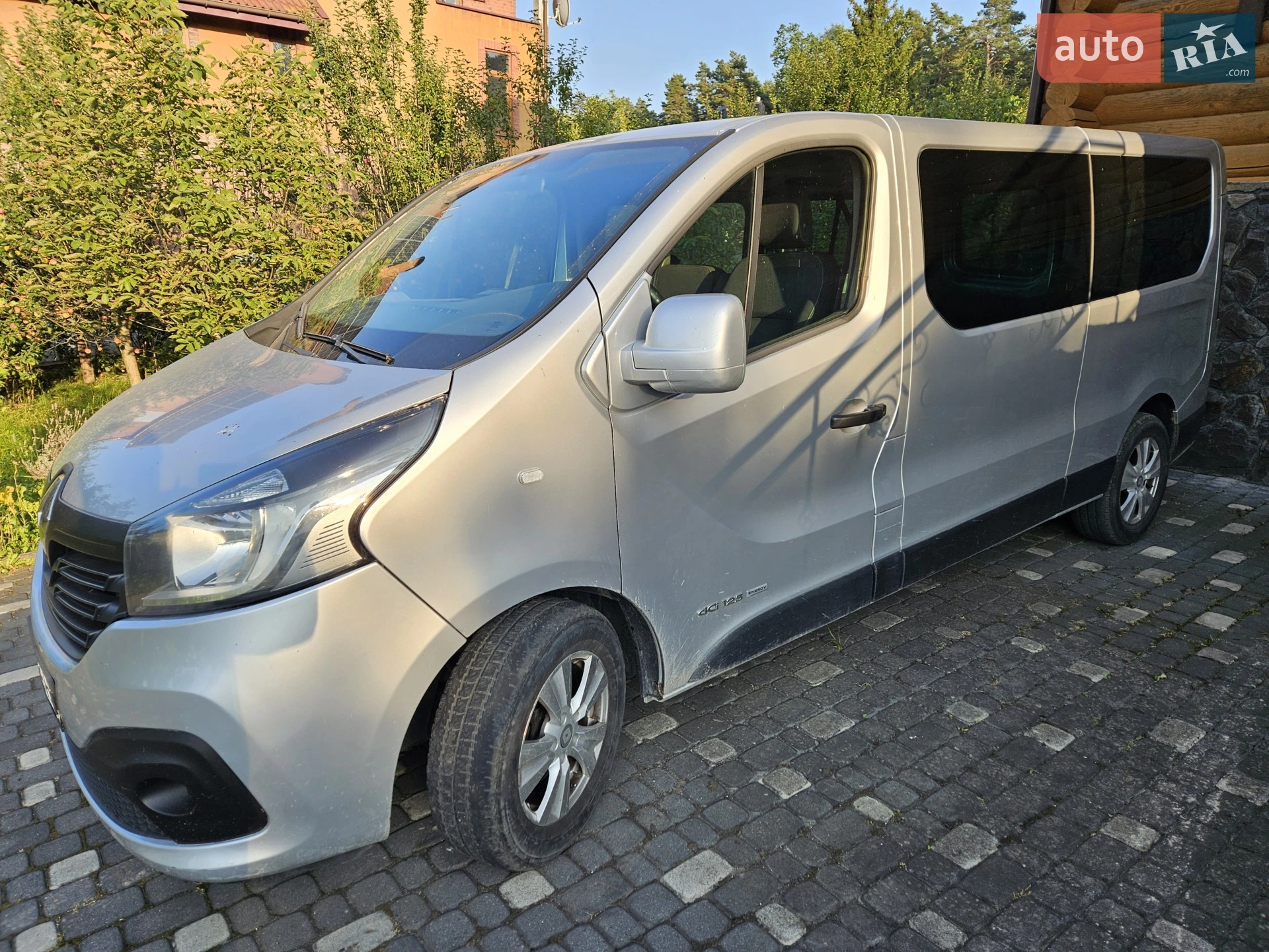 2016 Renault Trafic - мініатюра 3