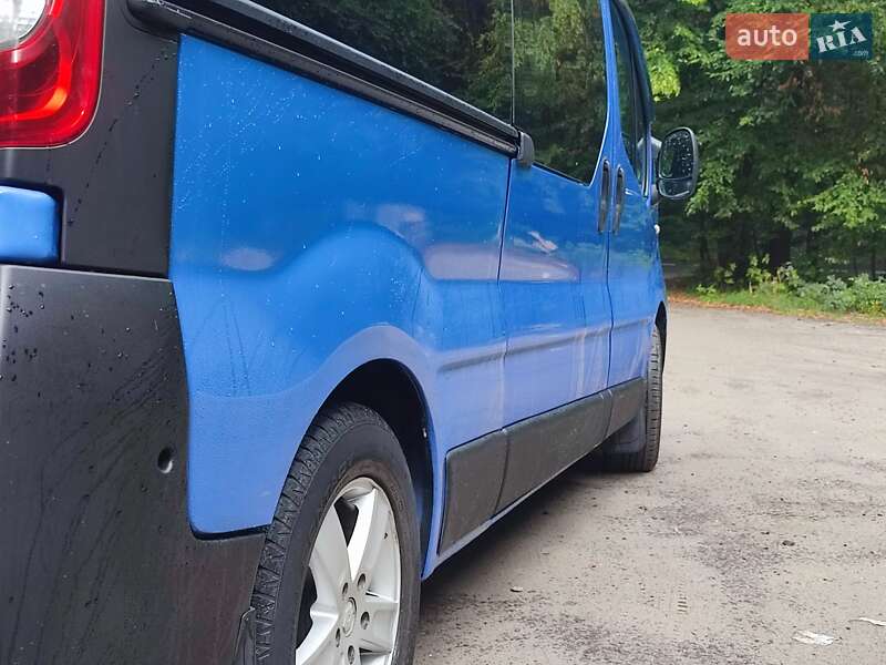 Минивэн Renault Trafic 2007 в Львове