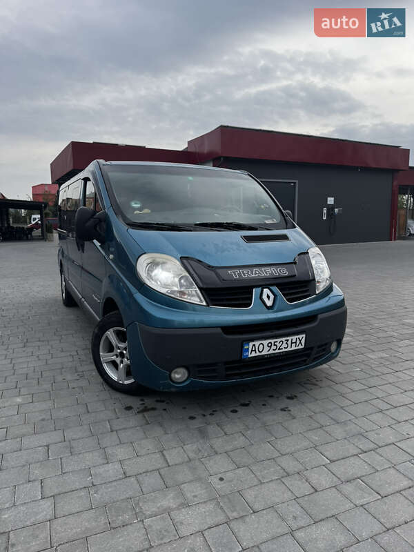 Минивэн Renault Trafic 2014 в Виноградове