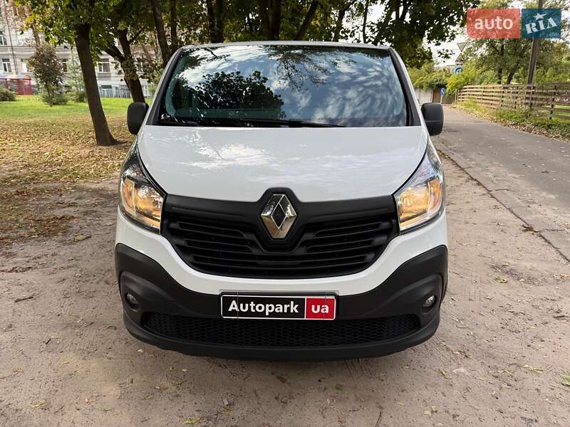 Мінівен Renault Trafic 2016 в Києві